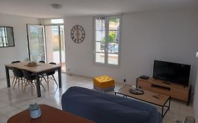 Maison Face au Mont avec extérieur